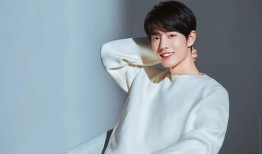 扒爷爆料肖战李沁视频,扒爷独家爆料引热议