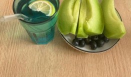 网红青蛙人吃瓜,揭秘网红美食背后的故事