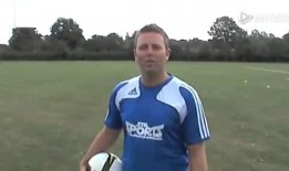 足球先锋爆料最新消息,最新转会动态及赛场风云