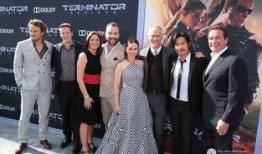 阿诺最新爆料视频播放在线观看,揭秘幕后真相，在线观看不容错过！