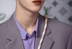 娱乐圈爆料君罗云熙,娱乐圈爆料君揭秘，明星背后的故事