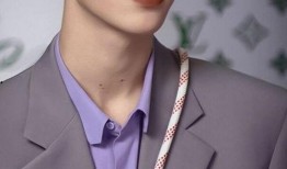 娱乐圈爆料君罗云熙,娱乐圈爆料君揭秘，明星背后的故事